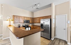 2150 E BELL Road, Phoenix, AZ 85022