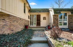 202 W WOLF Road, Peoria, IL 61614