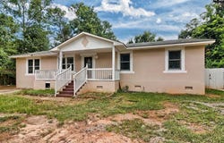 1912 Charles Street, Newberry, SC 29108