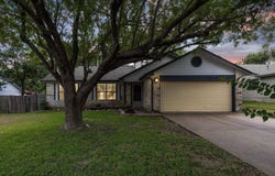 1705 Laurel Path, Round Rock, TX 78664