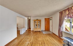 421 Orchard Dr, Pleasant Hills, PA 15236