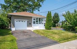 84 Kossuth Street, Piscataway, NJ 08854