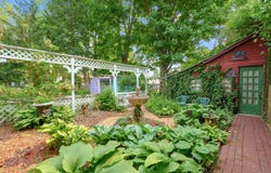 122 N Robinson Street, Schoolcraft, MI 49087