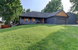1103 Brookside Place, Raymore, MO 64083