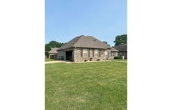 1100 Creekstone Cove, Searcy, AR 72143