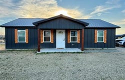989 Sequoyah Drive, Eufaula, OK 74432