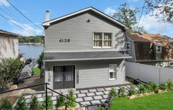 413B Lakeside Blvd, Hopatcong Boro, NJ 07843-1621