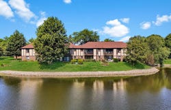 1037 Cottonwood Court, Wheeling, IL 60090