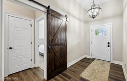 107 Chahyga Way, Loudon, TN 37774