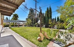 13901 Barner Avenue, Sylmar, CA 91342