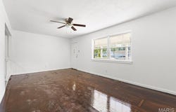 325 Moule Drive, Florissant, MO 63031