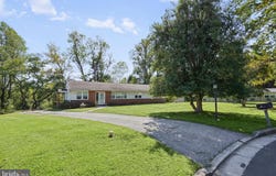 4 PEACHTREE Court, BALTIMORE, MD 21208