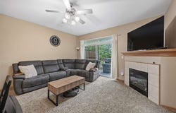 5811 Muirfield Dr SW, CedarRapids, IA 52404