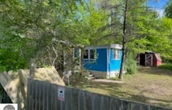 11803 E Millbrook Road, Shepherd, MI 48883