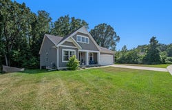422 Windchime Drive, Comstock Park, MI 49321
