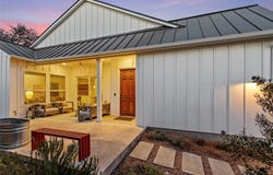 130 Volterra LN, Dripping Springs, TX 78620