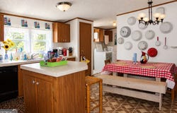 820 Ira Crews Rd, Folkston, GA 31537