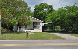 528 E Jefferson Street, Van Alstyne, TX 75495