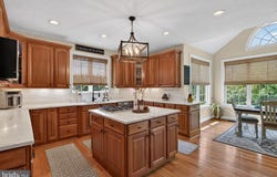 356 CHIMNEY Circle, MIDDLETOWN, VA 22645