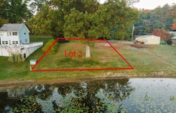 5685 S 940 E, Wolcottville, IN 46795