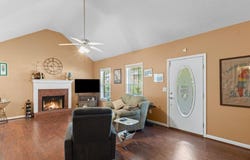 129 Hunters Chase, Mcdonough, GA 30253