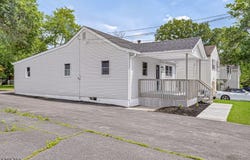 151 Maple St, Bridgewater Twp., NJ 08807-2712
