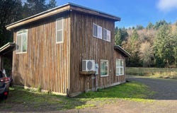 865 E COLUMBIA RIVER HWY, Clatskanie, OR 97016