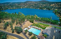 17005 Knollview, Hidden Valley Lake, CA 95467