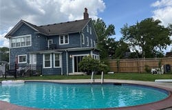 1755 Beverly Boulevard, Berkley, MI 48072