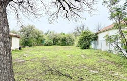 714 Sherman, San Antonio, TX 78202