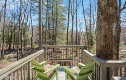 105 Tupelo Drive, Lords Valley, PA 18428