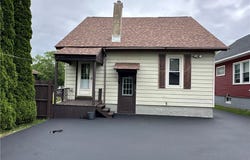 19 Whitesboro Street, Whitestown, NY 13495