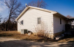 20081 Spring Hill Road, Parsons, KS 67357