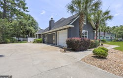645 Littlefield, Jesup, GA 31546
