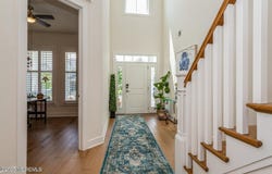 134 Grandview Circle, Farmingdale, NJ 07727