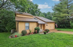 1208 Brookstone Lane, Lake St Louis, MO 63367