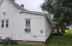 121 W 5th Street, Rector, AR 72461