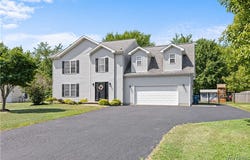 910 Lake Street, Evans, NY 14006
