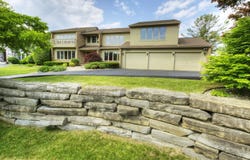8453 Harbortowne Drive, Clarkston, MI 48348