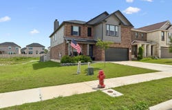139 E FLOWING RIVER DR, Boerne, TX 78006