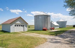 926 330Th Avenue, Grinnell, IA 50112