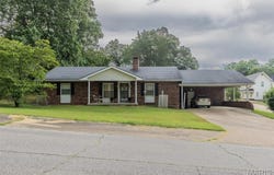 402 N Lafayette Street, Doniphan, MO 63935