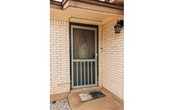 1009 W CORNELIA AVENUE, Iowa Park, TX 76367