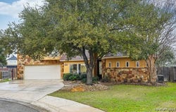 2622 Fairwood Dr., New Braunfels, TX 78132