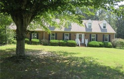 4621 New Kent Highway, Quinton, VA 23141
