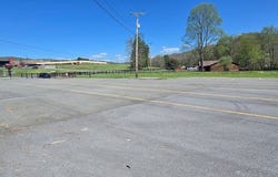 664 Coal River Road, GLEN DANIEL, WV 25844