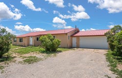 113 E. WILLOW LAKE Road, McIntosh, NM 87032