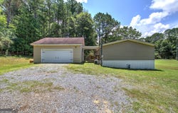 1525 Bailey, Aragon, GA 30104