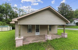 353 4th Avenue NW, Arab, AL 35016