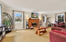 5740 W Brooklyn Pl, Milwaukee, WI 53216